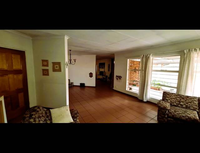 3 BEDROOM HOUSE FOR SALE IN DORINGKLOOF